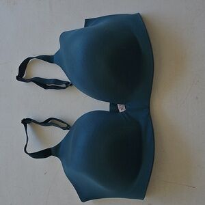 Womens Gorgeous green VS Bra. Sz 38DD,Lined Demi. Like NEW Condition